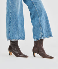 NESLY BOOTIES DK CHOCOLATE LEATHER