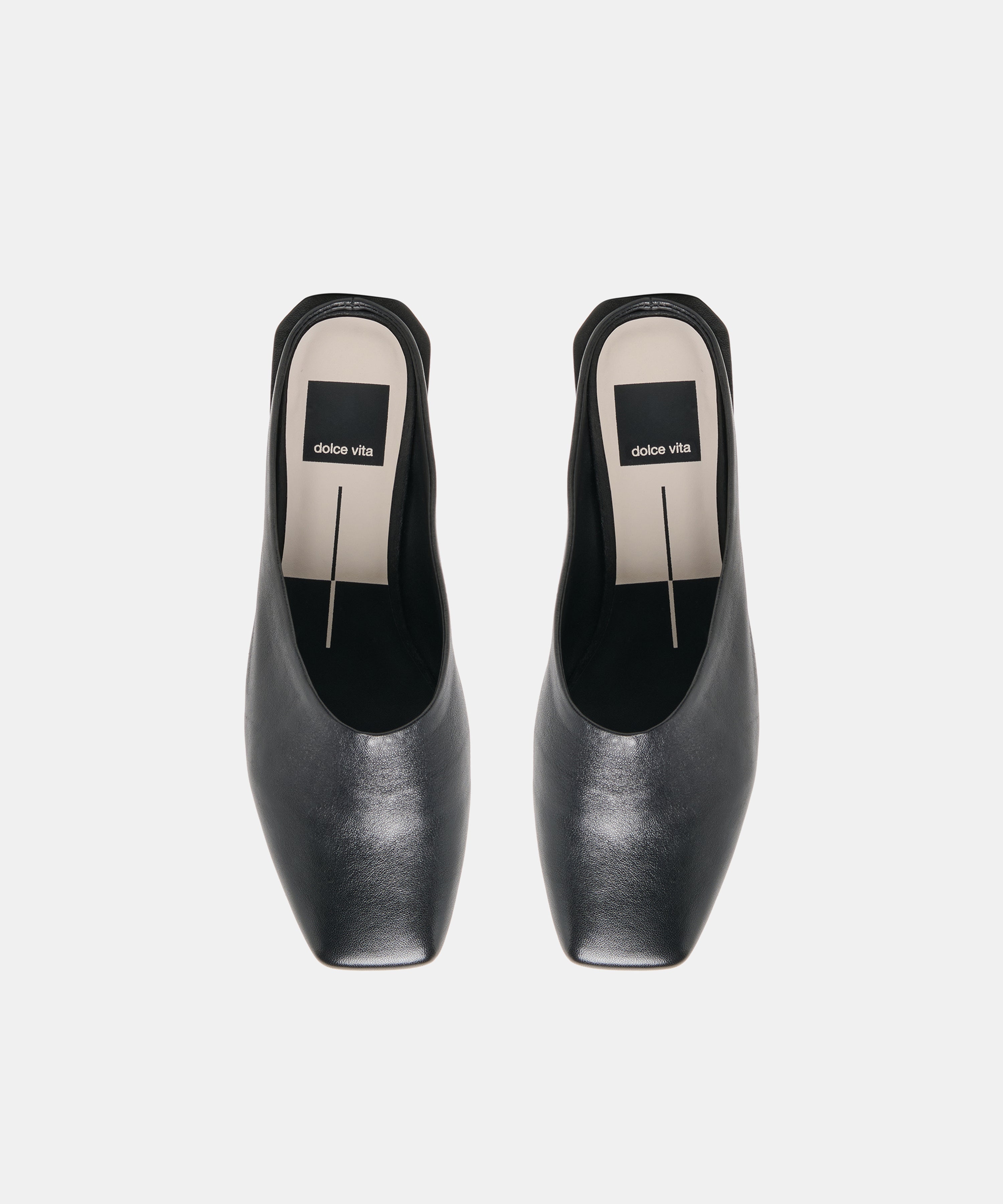 MACLYN FLATS BLACK LEATHER